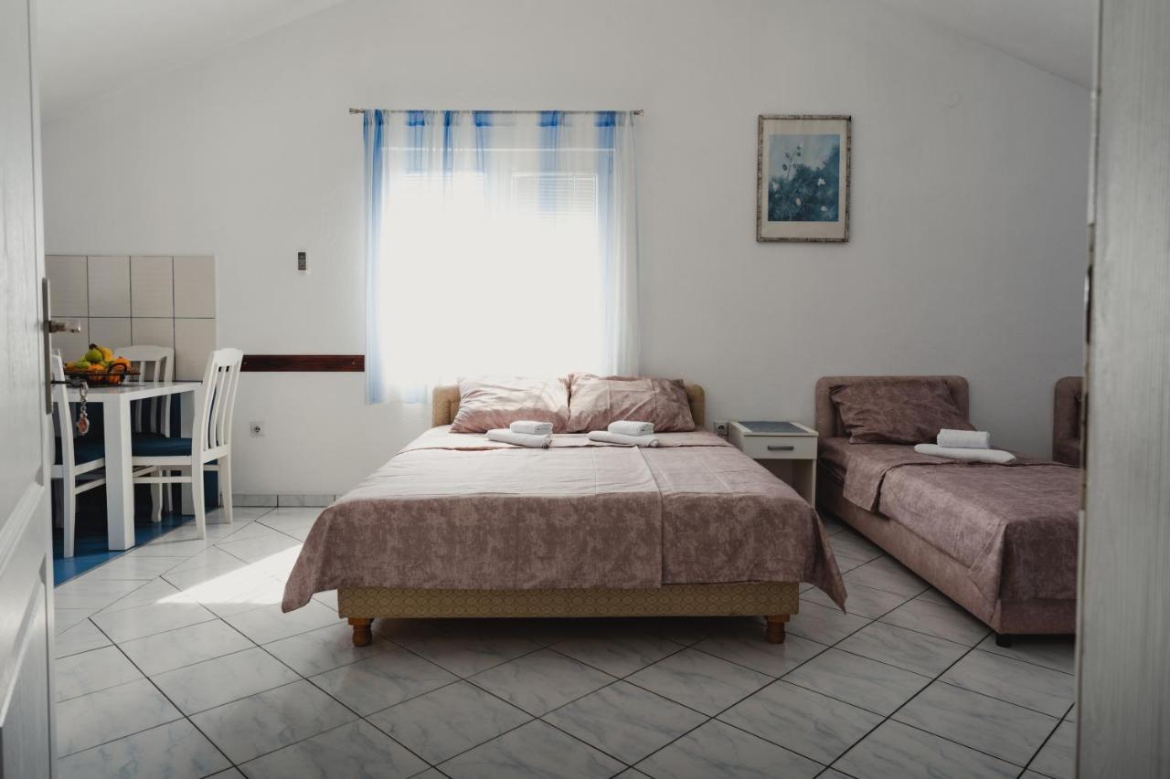Apartments Djukic Tivat Luaran gambar