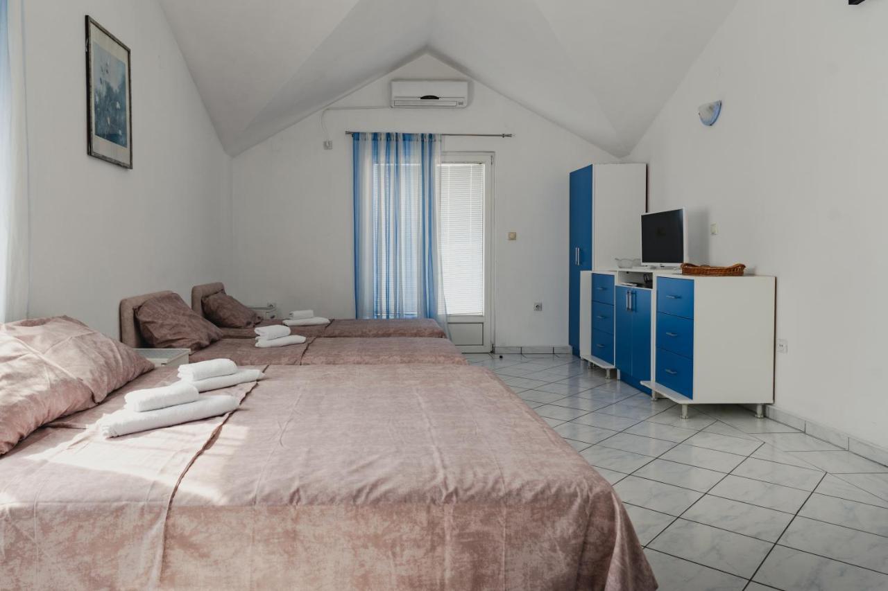 Apartments Djukic Tivat Luaran gambar